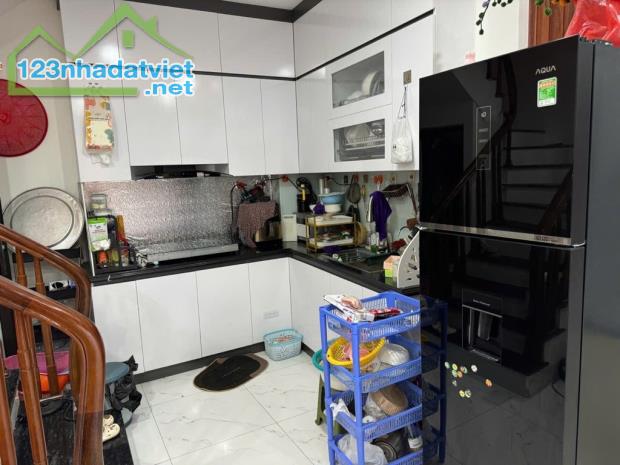 Nhà đẹp ở ngay Miêu Nha 35mx 5T, MT4.3m, Ô TÔ đỗ gần, ở sướng 5,1 tỷ - 1