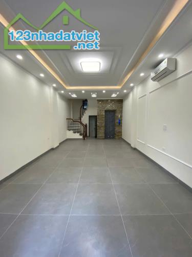 Mặt phố PHƯƠNG MAI, Đống Đa, 45m2 x 3 tầng thang máy, 25tr/th. - 1