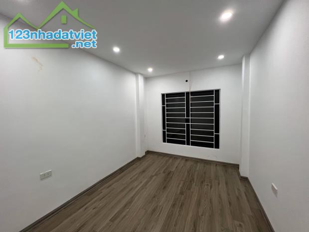 Bán Nhà Minh Khai Hai Bà Trưng 35m2 Đẹp - 1