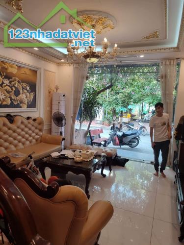 GẦN CẦU TRẮNG HÀĐÔNG MẶT PHỐ ÔTÔ TRÁNH CHẠY VÒNG QUANH - Ô TÔ DỪNG ĐỖ - 38m2 x 4T x 3.5tỷ - 3