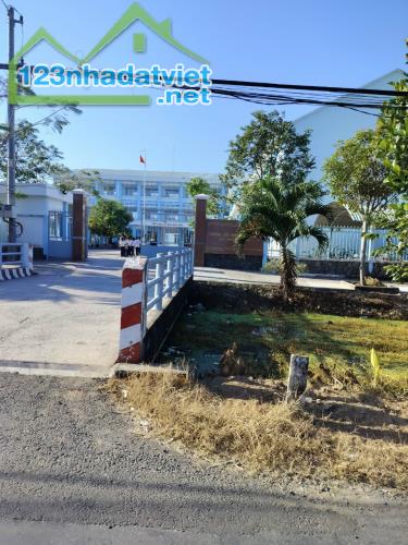 Đất ấp Long Mỹ Phước Thạnh Mỹ Tho Tiền Giang đường oto - 1