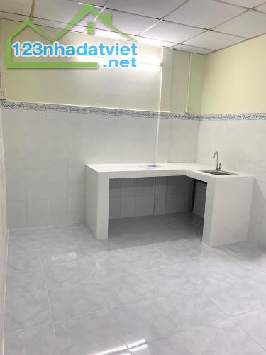 đầu năm gặp hàng hiếm bán gấp căn nhà ở Thới Tam Thôn 17,Hóc Môn , 780triệu