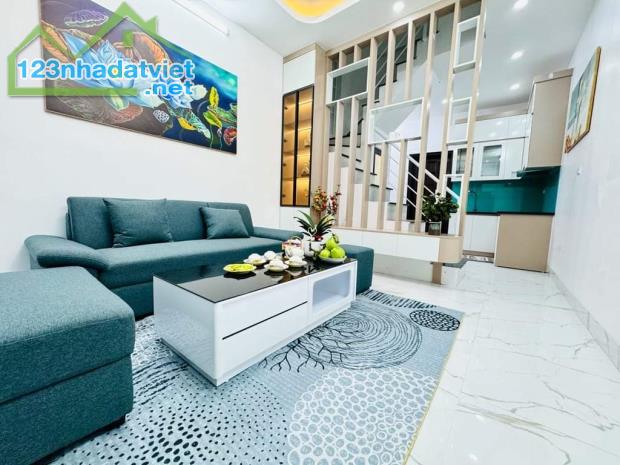 Siêu đẹp nhà Phương Canh, gần Mỹ Đình 3km xây 5 Tầng, 4 phòng giá nhỉnh 4 tỷ - 4