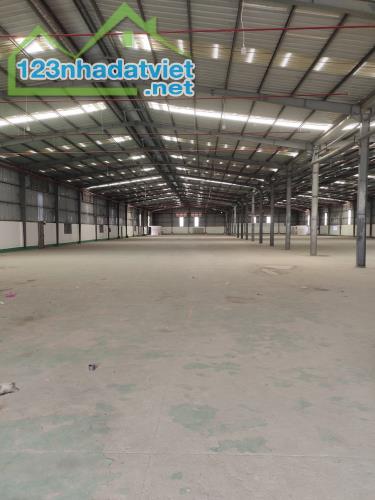 Cho thuê 4.000 m2 , Kho Xưởng Bến Cát , PCCC tự động , giá 250 tr/tháng