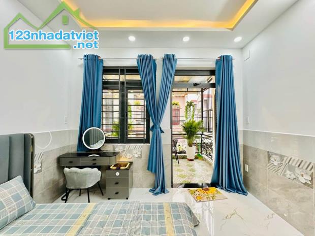 Bán Gấp Nhà Đ. Trường Lưu, P. Long Trường, Quận 9. Giá Bán: 2tỷ350. Hẻm Ô Tô - 5