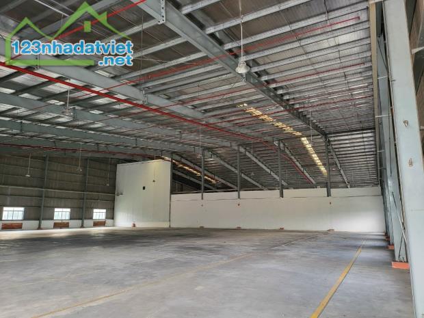 Cho thuê 3.300m2 Kho xưởng mới trong KCN Bến Cát Gía 3.4 USD/m2 - 4