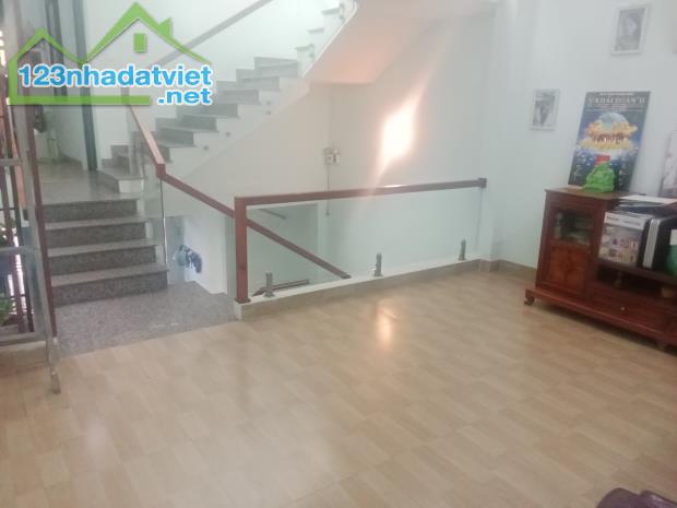 Bán nhà 3 tầng đường Dương Vân Nga, Sơn Trà, Đà Nẵng. - 1