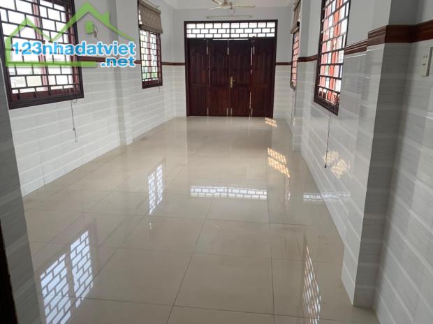 Bán Nhà đẹp , Bến Bình Đông, 80m2(4x20), 6T, SHR,  nội thất full gỗ căm xe, chỉ 6.2 tỷ. - 4