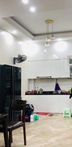 Bán nhà phố Thịnh Quang quận Đống đa ngõ nông rộng dt 46m2  nhỉnh 7 tỷ