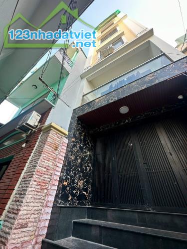 Nhà 3 tầng Trần Văn Đang, Quận 3, gần vòng xoay Dân Chủ. 36m2. Giá chỉ 3 tỷ 6 - 3