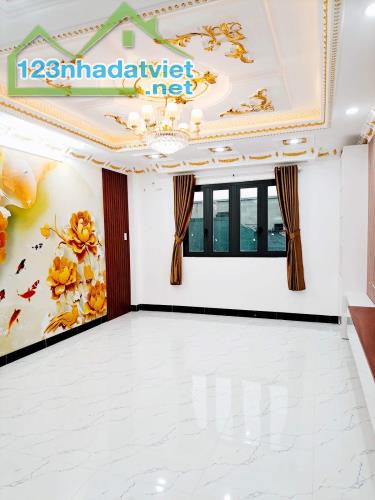 BÁN NHÀ HẺM VIP KIẾN TRÚC CHÂU ÂU 1/ 918 HƯƠNG LỘ 2 BÌNH TÂN 59M2 5 TẦNG 5PN 6WC