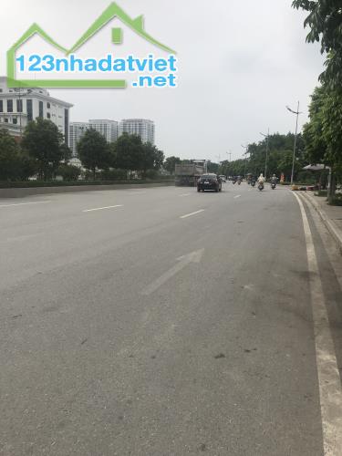 Bán Đất MP Trịnh Văn Bô, View ngã 3, KD Sầm Uất, Xây Tòa VP. DT 165m2, Giá 23 tỷ. - 1