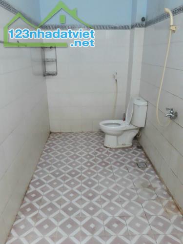 Bán xưởng Tân Hòa Đông 8x15m giá 5.8 tỷ