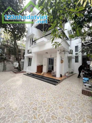 Bán nhà biệt thự Đội Cấn, Ba Đình, ôtô, kinh doanh, 253mx4t, 39.5 tỷ, 0985696268