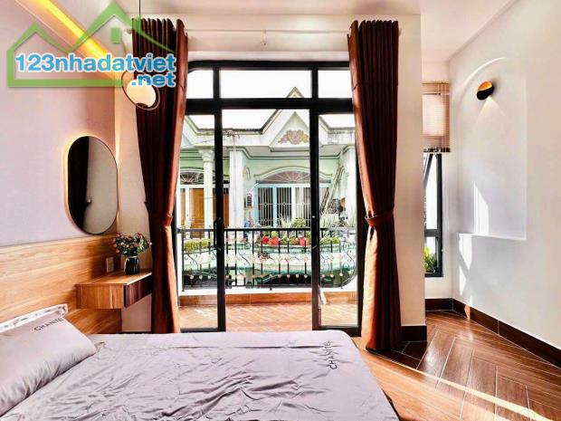 Chính chủ kẹt tiền bán gấp nhà Phạm Văn Chiêu, Phường 9, Quận Gò Vấp. Giá 2tỷ860. Hẻm ô tô - 1