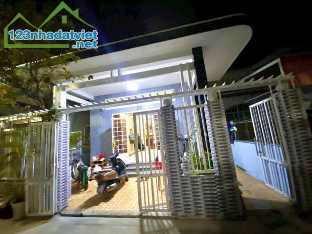 Bán nhà 130m2 tại P. Tam Hòa, SHR thổ cư, đường ô tô, gần chợ và nhà thờ Bùi Thái - 3