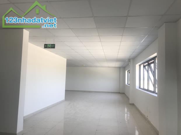 Chuyển nhượng nhà máy 10.000m2 Khu Công nghiệp Bắc Ninh - 1