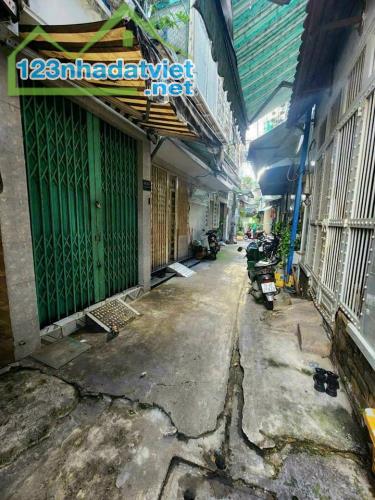 Chính chủ gửi bán nhà hẻm 42/60/ Hồ Đắc Di, Q.Tân Phú giá 2 tỷ 250tr/23m2 1 lầu mới đường