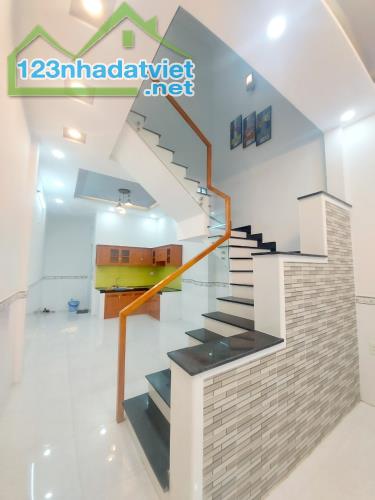 Nhà mới 2 tầng 3.6x13m Nguyễn Thiện Thuật 5.2 tỷ