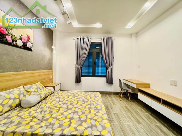 Kẹt tiền bán gấp nhà Trương Đăng Quế, Quận Gò Vấp. Giá 3tỷ150, hẻm xe hơi, DT63m2,hẻm 1sẹc