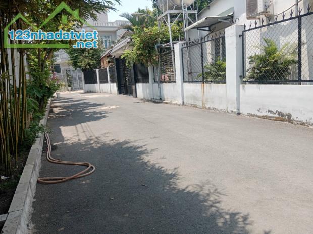 Bán Lô Đất Sổ riêng 100% thổ cư gần bệnh viện Y Học Cổ Truyền KP9 phường Tân Phong. - 2