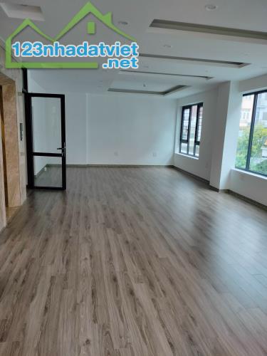 Cho thuê nhà liền kề Romantic đường Xuân Tảo, Tây hồ 120m2x6T thông sàn, thang máy - 3