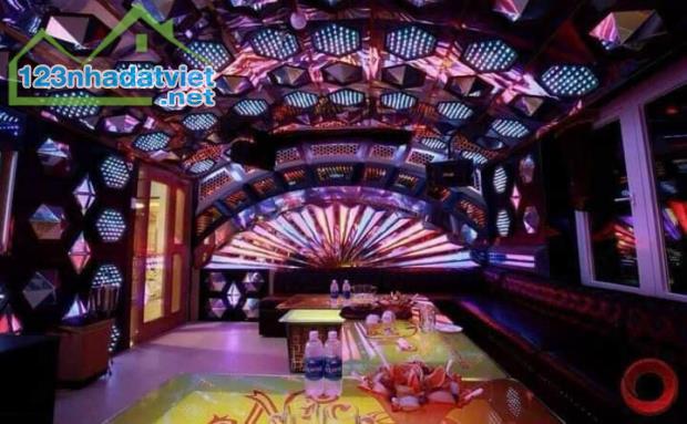 Bán 1 BDS thuộc Nhà Hàng + Karaoke tại P. Bình Thọ, KHU VIP, Tp. Thủ Đức. dt 1.593 m² - 3