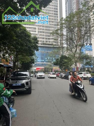 Bán nhà mặt phố Nguyễn Thị Định - Thanh Xuân, Kinh doanh, vỉa hè, 60m2, MT4m, 30 tỷ - 2