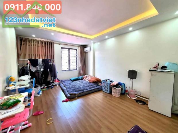 NHÀ ĐẸP- LÔ GÓC- SÁT MẶT PHỐ LÔ GÓC, 30m ra phố Tây Sơn,ngõ ba gác, 35m x5T, 7 tỷ - 3