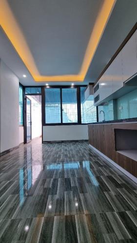 Hoa hậu Lạc Long Quân, Tây Hồ, gara ô tô, mặt tiền đẹp, phân lô, gần Hồ Tây, 55m, 9 tỷ