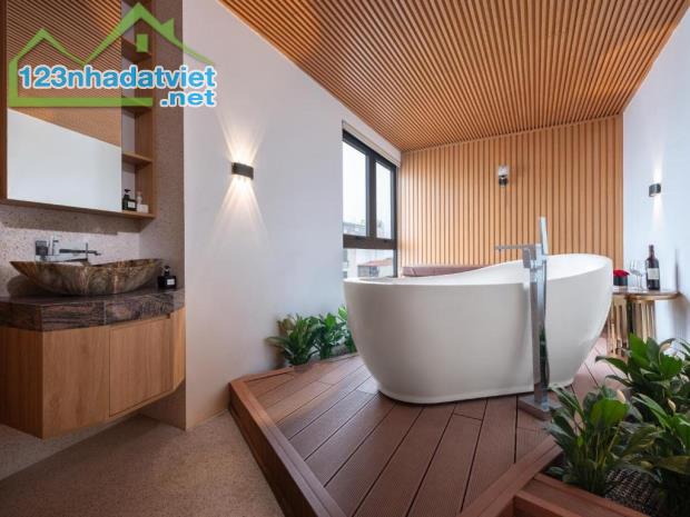 Cho thuê Phòng trọ khép kín phố Đặng Thai Mai, 40m2, đầy đủ đồ đạc! Giá 10 tr/th