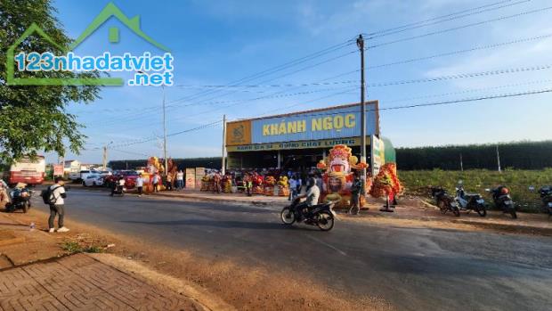 Bán lô đất đối diện quán kfc và khu vui chơi trẻ em tại KDC Phú Lộc. - 2