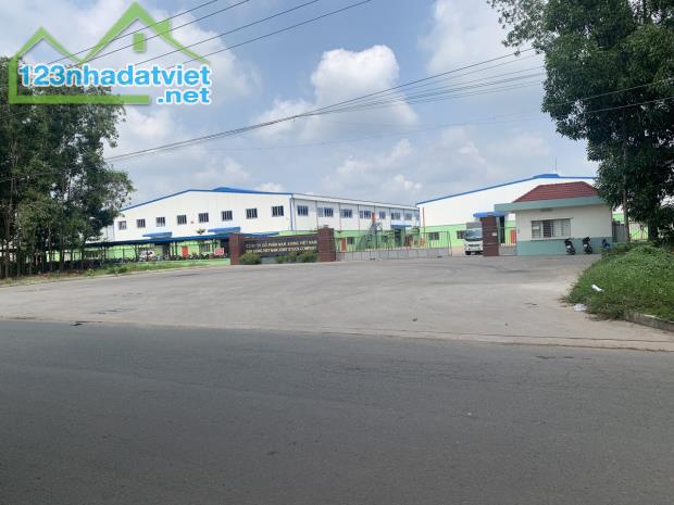 GIÁ 195TR (16X66)=1010M2 NGAY THỊ XÃ, ĐƯỜNG 18M, CẠNH TRƯỜNG HỌC ỦY BAN - 2