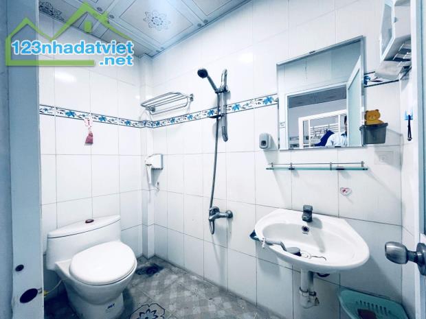 BÁN NHÀ HẺM 686 QUỐC LỘ 1A QUẬN BÌNH TÂN, 2PN 2WC KO QUY HOẠCH KO LỘ GIỚI - 3