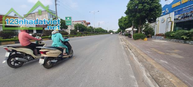 Bán đất mặt phố Nguyễn Tất Thành, Khai Quang, Vĩnh Yên. DT100m2