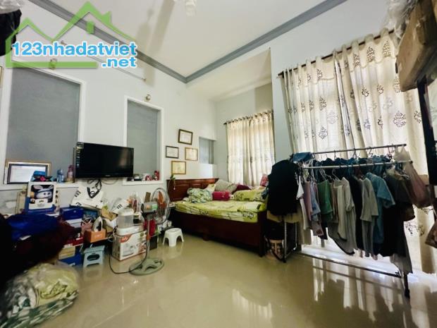 🏠🏠 Bán nhà Đường Lê Văn Lương Tân Kiểng Quận 7 DT 70m2 GIÁ 8.5Tỷ 🏠🏠 - 1