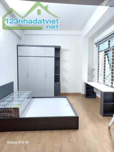 Bán tòa CCMN phố Kim Giang cạnh đô thị Đại Kim 100m2 MT12m 20pkk, 100tr/th giá 15.5 tỷ