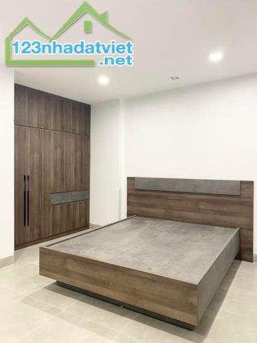 Bán tòa CCMN phố Trung Văn, 120m2x7T thang máy MT8m, 30pkk, 150tr/th giá 20 tỷ - 1