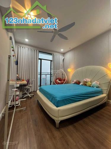 Penthouse SunSquare Lê Đức Thọ Lô Góc 450m2 Tặng Full NT 100% Nhập Khẩu Chỉ Với 28 Tỷ - 2