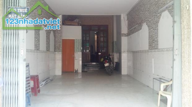 Cho thuê mặt bằng mặt tiền 4mx8m tại 255 đường Huỳnh Tấn Phát gần KCX Tân Thuận, Quận 7 - 1