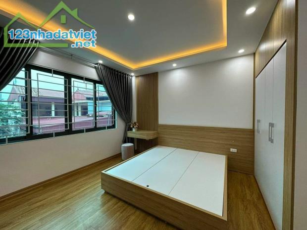 Bán nhà Tây Mỗ, Nam Từ Liêm xây 5 Tầng, 3P Ngủ rộng, nội thất đẹp nhỉnh 4 tỷ - 3