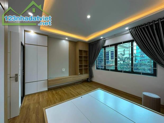 Bán nhà Tây Mỗ, Nam Từ Liêm xây 5 Tầng, 3P Ngủ rộng, nội thất đẹp nhỉnh 4 tỷ - 4