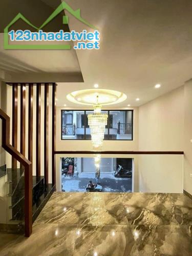 Bán nhà gần Xuân Phương 43M 6 Tầng, Thang Máy, vỉa hè, đường 10m, Gara ô tô - 4