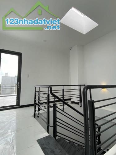 Siêu Phẩm 210M2 Chỉ 36tr/M2,Ngang 12m,Dòng Tiền,Tặng Thêm Đất-Hiệp Phú - 1