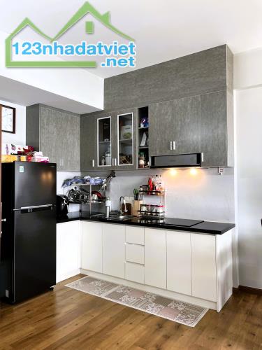 Cho thuê căn hộ 57m2 2pn full nội thất tầng trung chung cư Flora Novia Linh Tây - 1