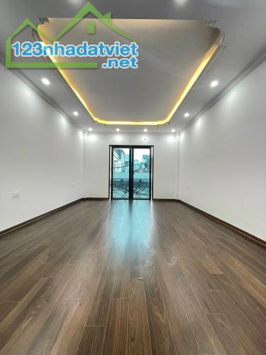 Bán nhà Đại Mỗ 38M 4 Tầng, Gác lửng, view biệt thự Vinhome giá 5.5 tỷ - 2