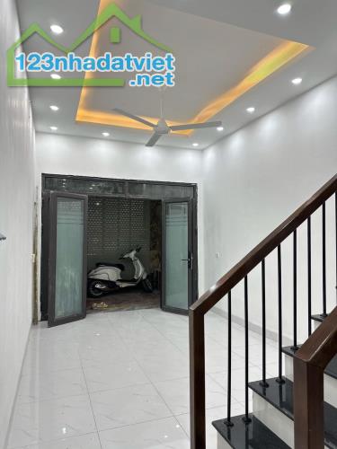 Bán Nhà Chính Kinh Thanh Xuân 30m Đẹp - 3