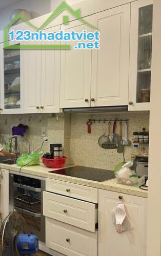 Bán nhà phố Tây Sơn quận Đống Đa ngõ nông 30m ô tô đỗ, 45m nhỉnh 7 tỷ - 1