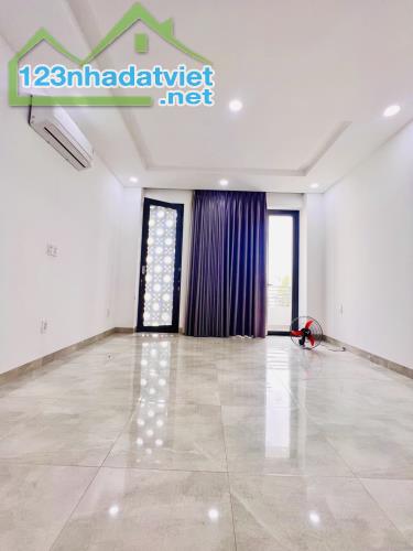 Bán nhà hẻm 6m Đường Số 15, BHH, Bình Tân, 4 tầng, 4x16,3M, 6,3 tỷ ( TL)