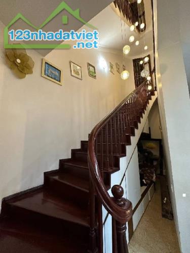 Bán nhà riêng 190m2x4T, MT11, Dài 17m, phố Hoàng Liệt, Linh Đàm,Hoàng Mai